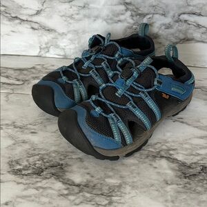 Teva | kids boys size 2 Manatee Sandals black & blue hiking water shoes sandals